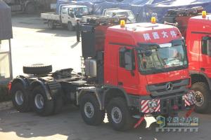 十臺奔馳Actros SLT大件牽引車一次性交付中國用戶