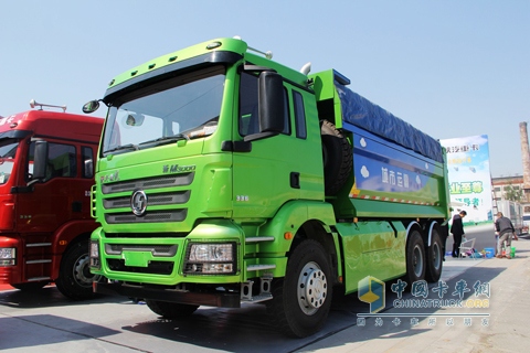 陜汽 德龍新M3000 濰柴310馬力 6×4 國四 自卸車