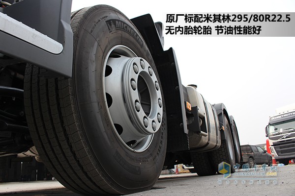 沃爾沃FH 500馬力6x2牽引車