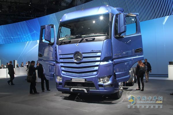 針對歐洲以外市場開發(fā)的歐五排放新Actros2648產(chǎn)品