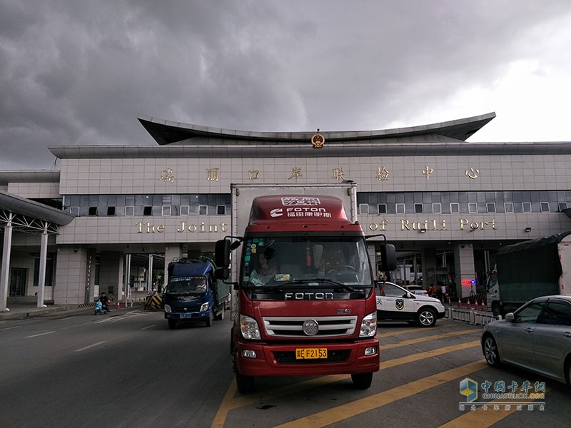 福田奧鈴&圖雅諾大篷車活動(dòng)走進(jìn)昆明