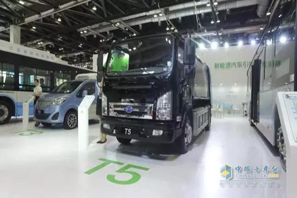 T5純電動壓縮式垃圾車