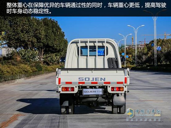 時駿F350車身