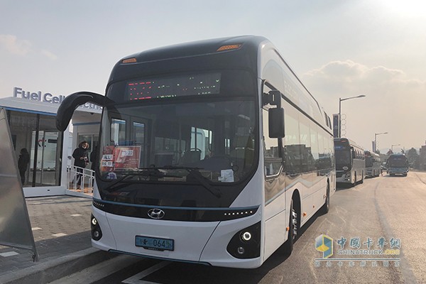 現(xiàn)代汽車氫燃料客車