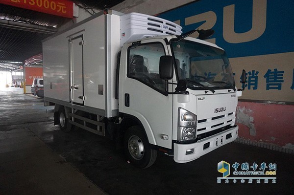 慶鈴KV600輕型卡車