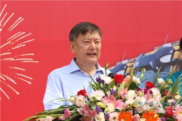 中國重汽集團(tuán)董事長王伯芝