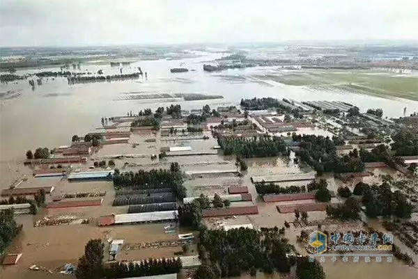 受臺風(fēng)疊加影響，山東青州、壽光等地遭受嚴(yán)重洪災(zāi)