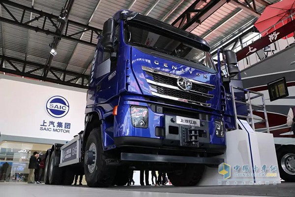 智能網聯(lián)6X6qua全驅大件運輸車