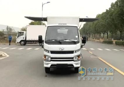 福運(yùn)S80翼開啟售貨車