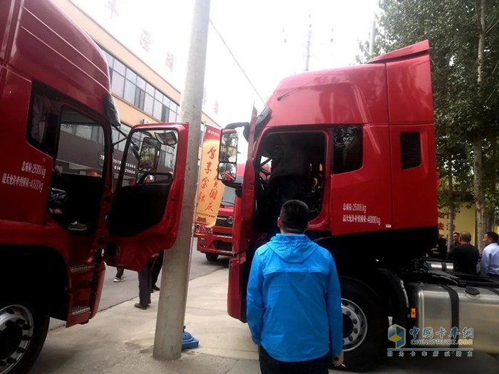 邢臺(tái)匯鵬汽車貿(mào)易有限公司