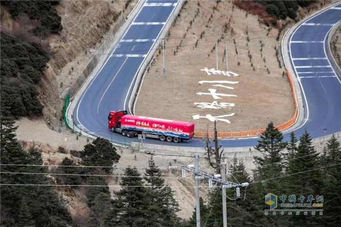 東風(fēng)康明斯  一體化動力鏈  柴油  牽引車