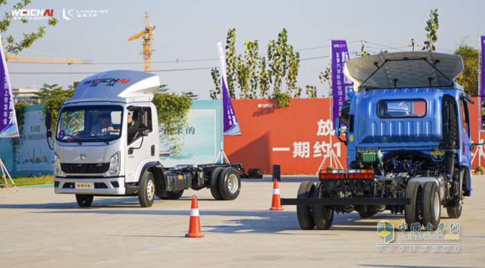 引領變革，見證信賴，濰柴新能源藍擎汽車新品全國上市體驗之旅走進鄭州