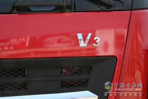 2010北京車展北奔重卡V3系列2530S天然氣牽引車