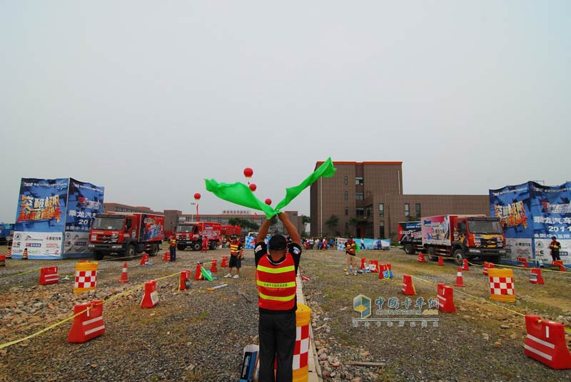 東風柳汽乘龍汽車杯首屆全國中卡極限挑戰(zhàn)賽--蘇州站