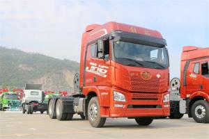 青島解放 JH6重卡 460馬力 6X4 國六LNG牽引車(CA4250P26K15T1NE6A80)