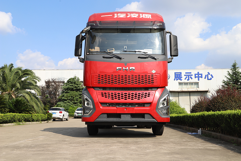 一汽凌源 滬尊S200 智享版 460馬力 6×4 LNG 國六牽引車（CAL4251Q4F4E6）