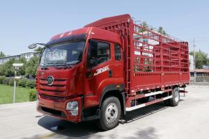 青島解放 JK6中卡 220馬力 4X2 6.8米 國六 倉柵式載貨車(378后橋)(CA5180CCYP28K1L4E6)